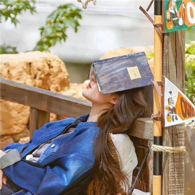 明妮与莫斯科威茨